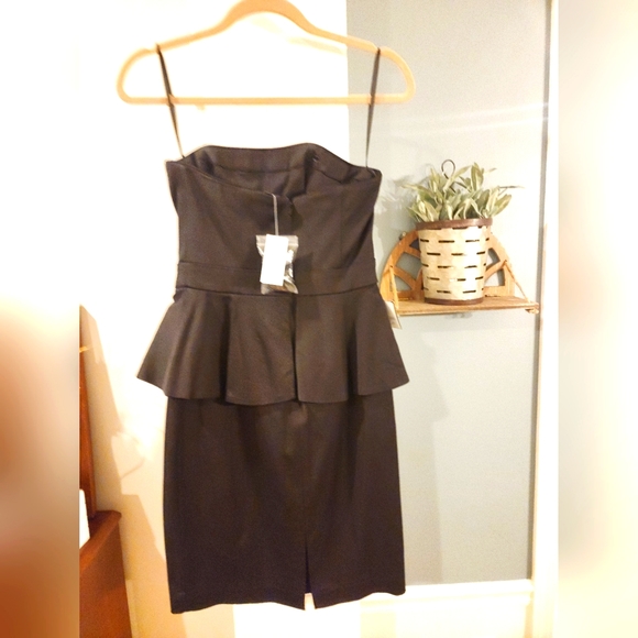 White House Black Market Dress - Picture 2 of 6